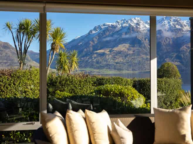 17 Carlin Creek Drive, Drift Bay