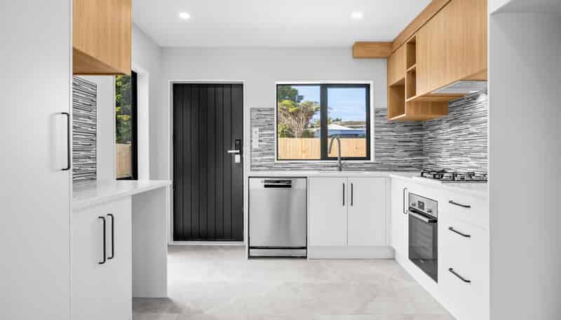 40C Trentham Road, Papakura