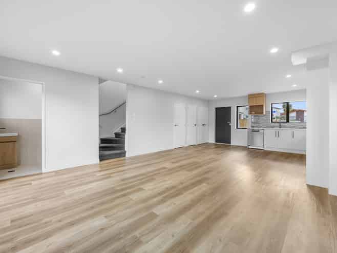 40D Trentham Road, Papakura