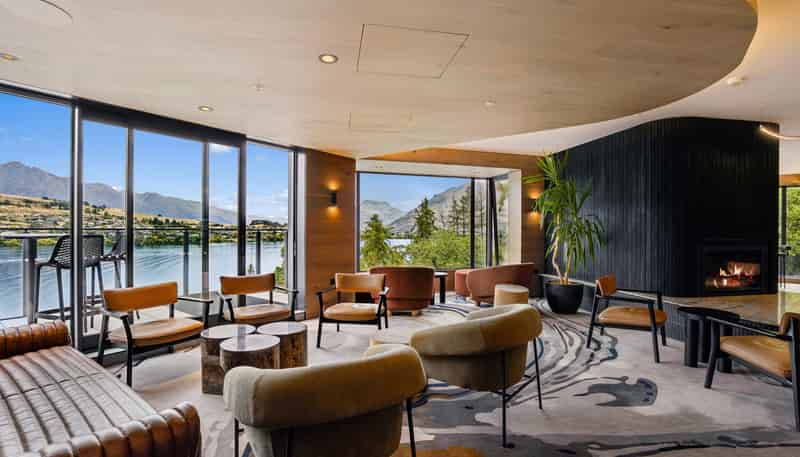 Unit 211/327 Frankton Road, Queenstown Central
