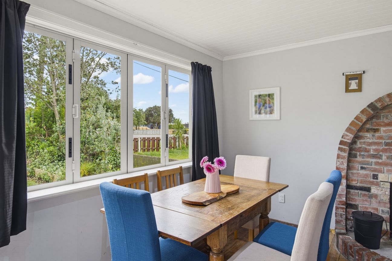 Wow-factor family home - Altro