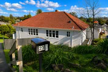 23 Benfield Avenue, Mount Albert