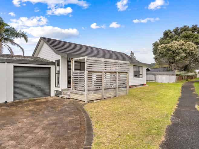 116B Mark Street, Whangamata