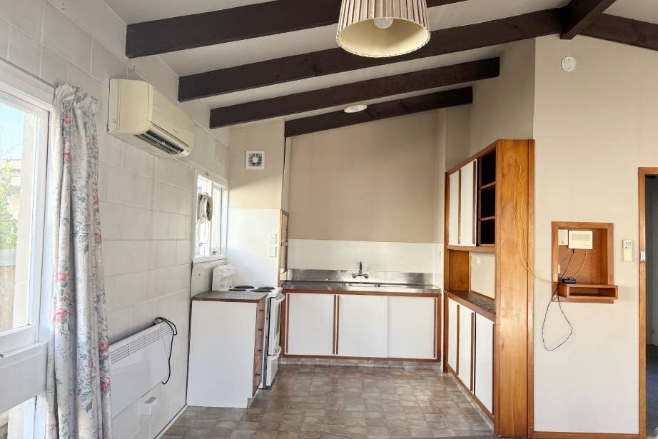 Warm & comfortable living in Waltham - Fler