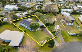 231 Linton Crescent, Whangamata