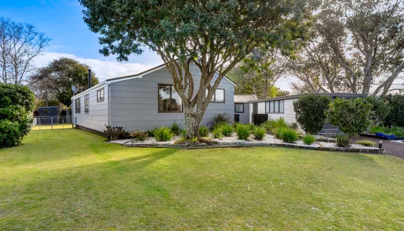 231 Linton Crescent, Whangamata