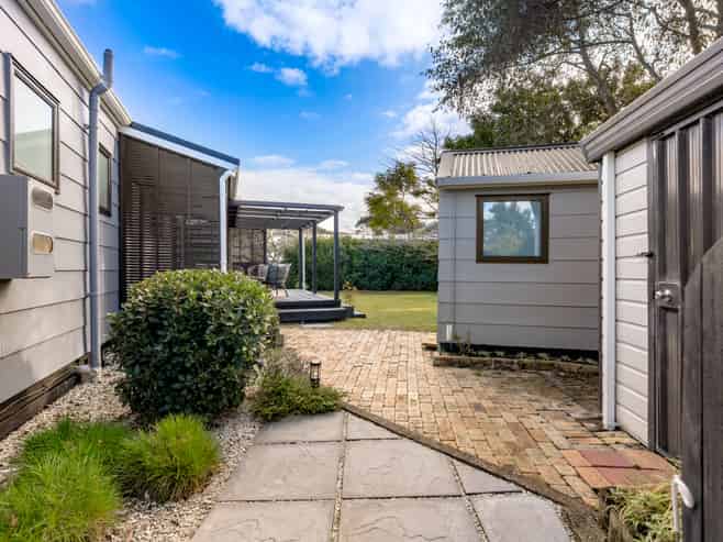 231 Linton Crescent, Whangamata