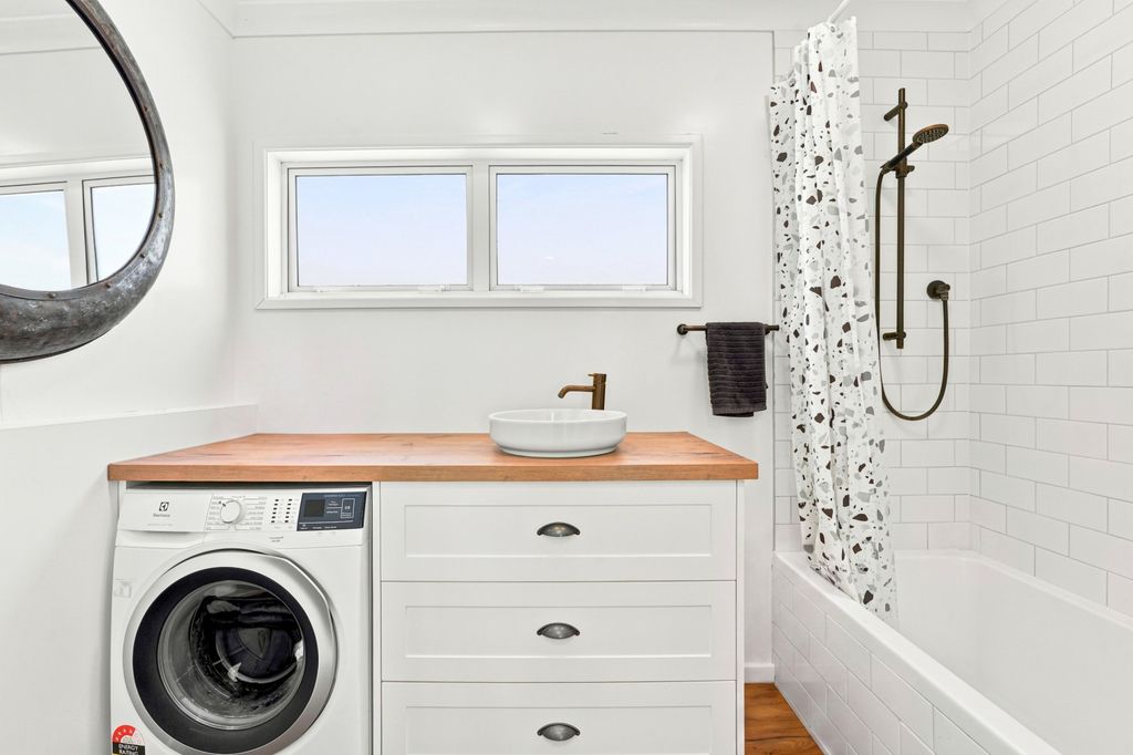 Modern comfort, effortless living 4