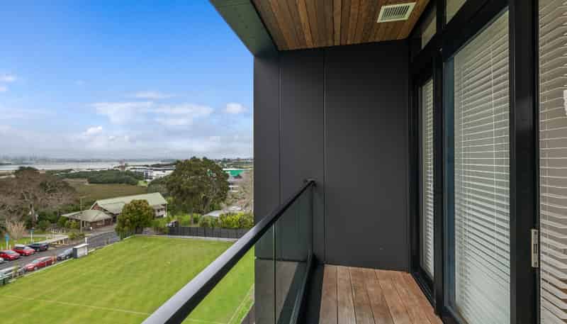 406/80 Anzac Street, Takapuna