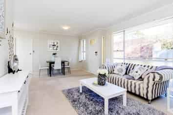 2/15 Tane Street, New Lynn