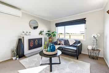 71 Clifton Drive, Waitara