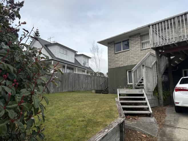 37 Hyde Avenue - Downstairs, Richmond Heights
