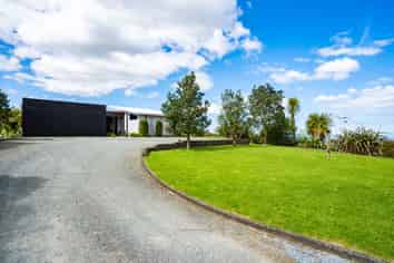 144 Golf Harbour Drive, Maunu