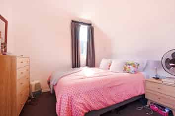 7/17  Udy Street, Petone