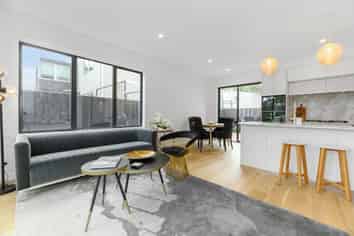1A Atherton Road, Epsom