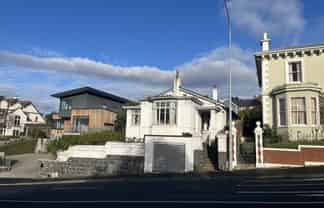 323 Stuart Street, Dunedin Central