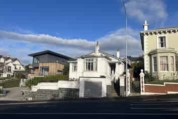 323 Stuart Street, Dunedin Central