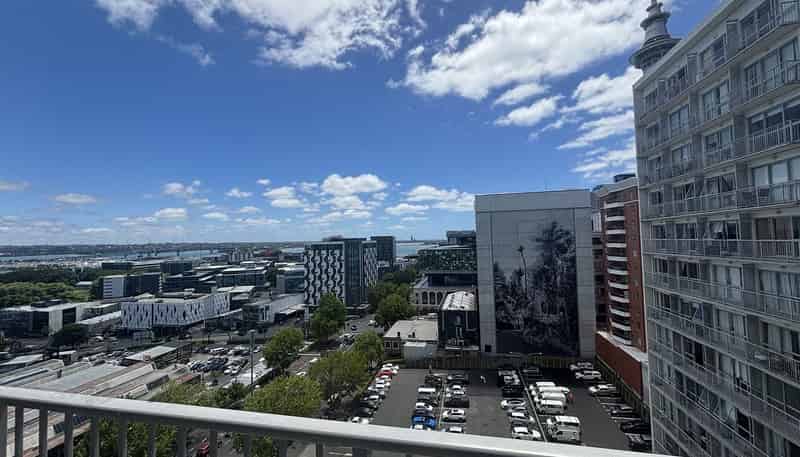 1215/72 Nelson Street, Auckland Central