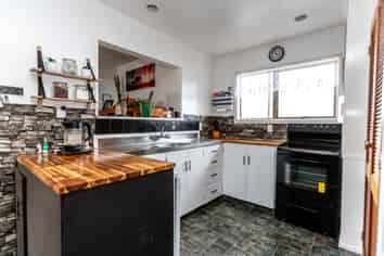 78 Station Road, Paeroa