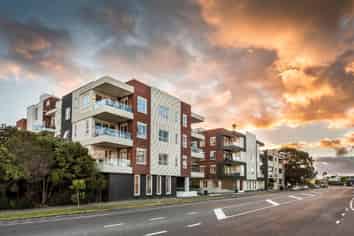 G06/62 Surrey Crescent, Grey Lynn