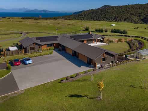 Lot 2, 18 Kahikatea Drive, Kinloch