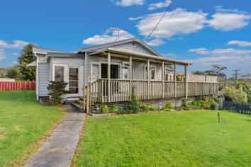 176 Portland Road, Portland