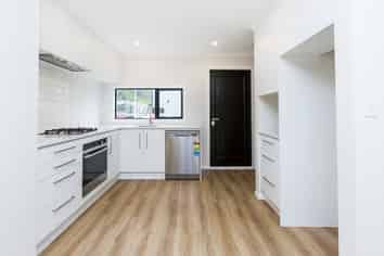 11 Raeble Walkington Lane, Wallaceville