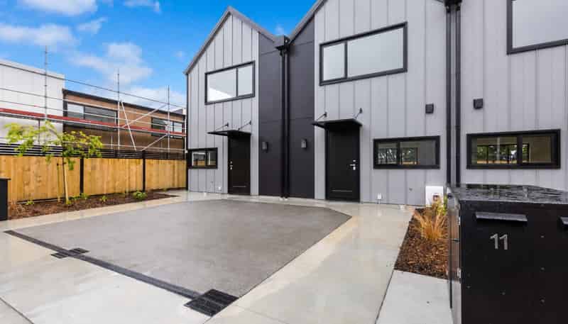 11 Raeble Walkington Lane, Wallaceville