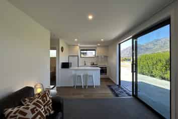 19A Woodstock Road, Lower Shotover