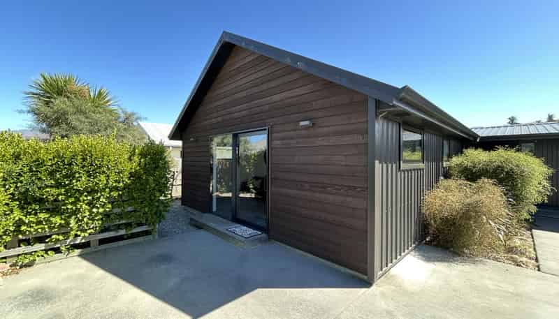 19A Woodstock Road, Lower Shotover