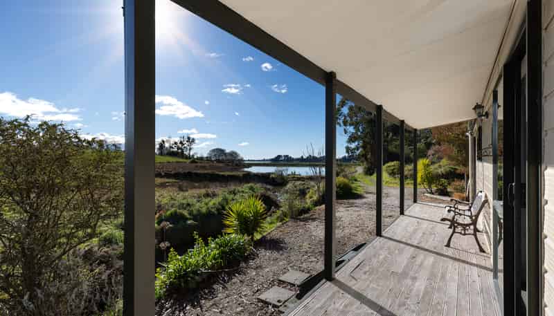 9 Rowling Loop, Lower Moutere