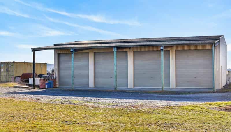 2290 State Highway 50, Roys Hill