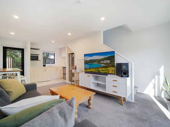 10/24 Yeovil Street, Te Atatu Peninsula