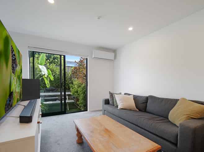 10/24 Yeovil Street, Te Atatu Peninsula