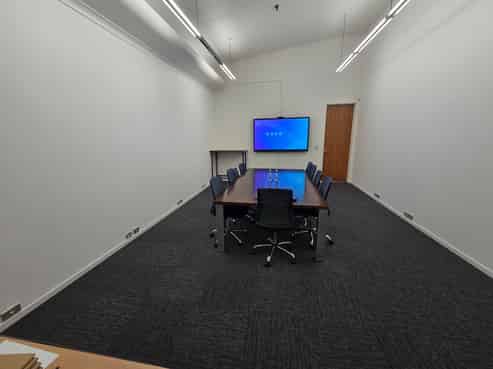 Prime CBD Office - Iconic Town Basin Views