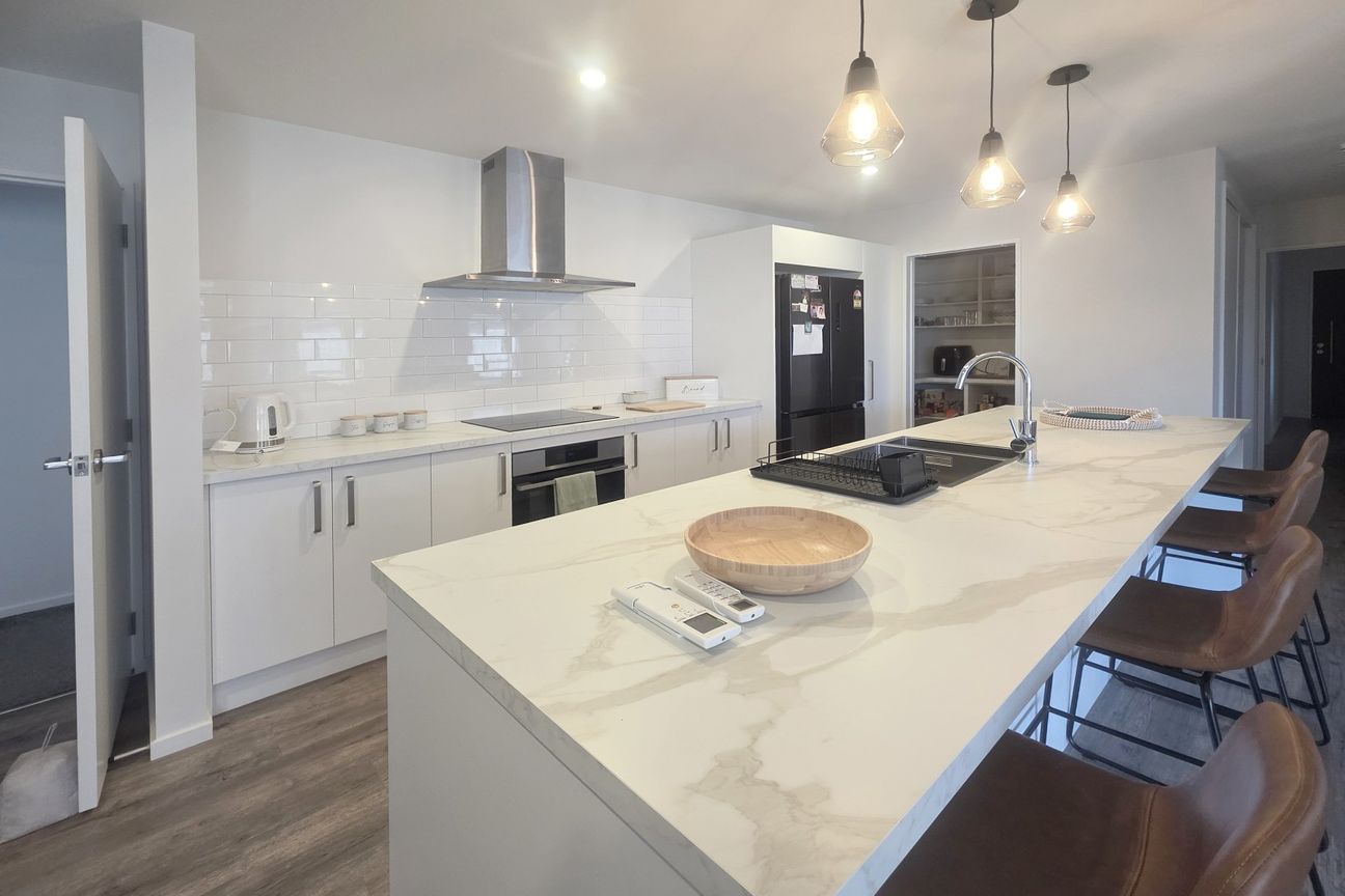 Four Bedroom Beauty! – pohled 2