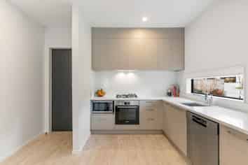 6A Tagish Way, Orewa