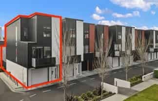 24/182 London Street, Hamilton Central