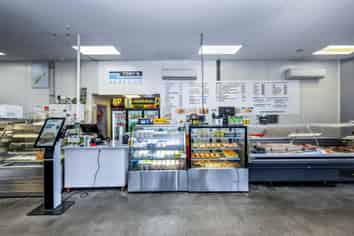 Kiwi brand, long lease, built in growth