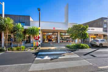 Strategic Takapuna Investment - Dual Frontage