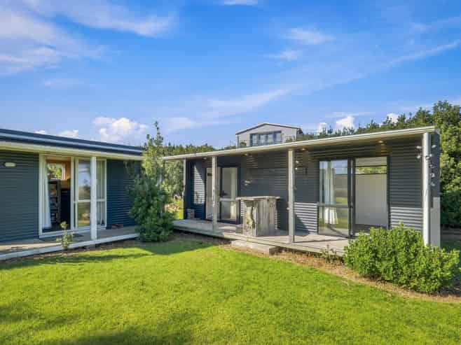 21 Carley Reeve Drive, Marokopa