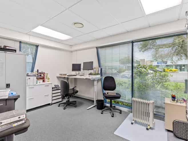 Premium Albany Location
