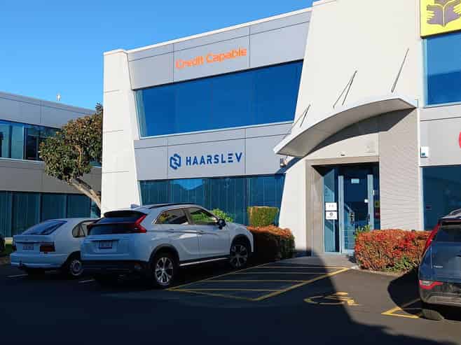 Premium Albany Location