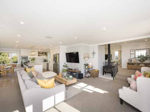 19 River Road, Ashhurst