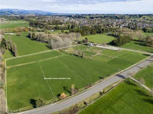 19 River Road, Ashhurst