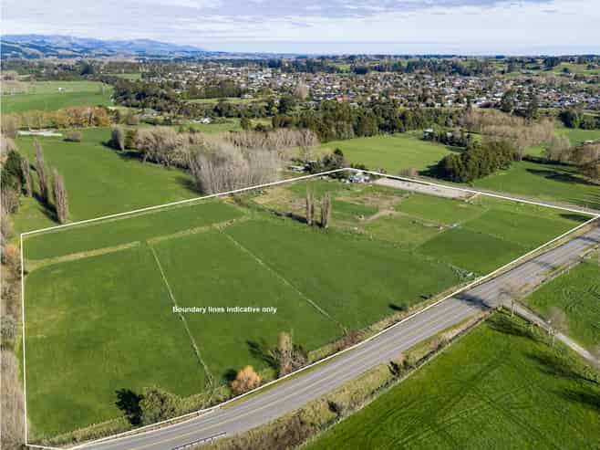 19 River Road, Ashhurst