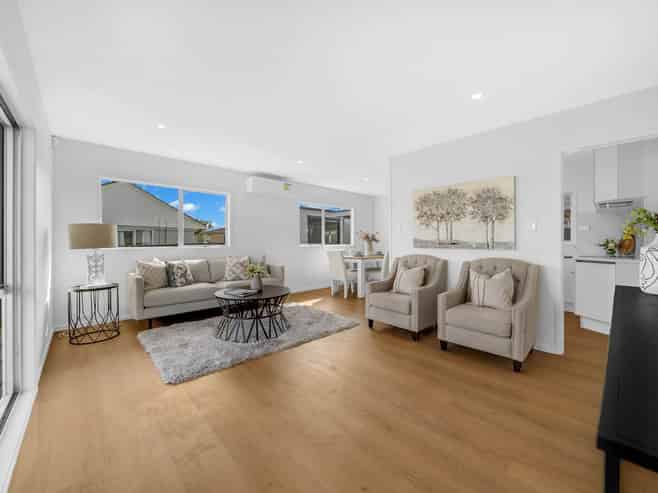 27 Palermo Place, Clover Park