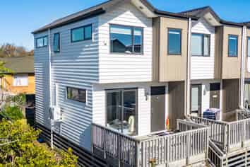 7/15 Rush Place, Mangere