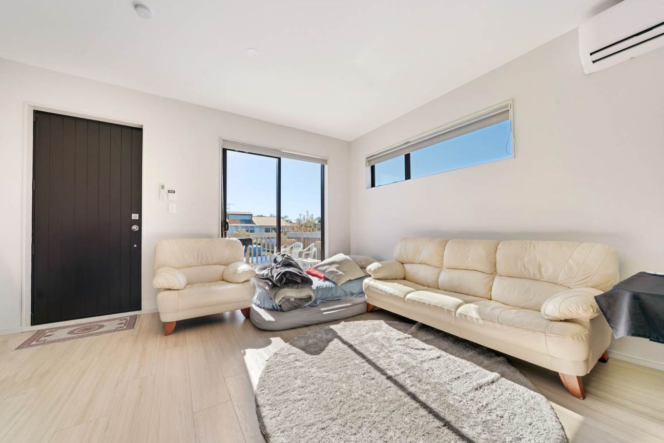 Brand New 2-Bedroom Home for Rent - Vista 5