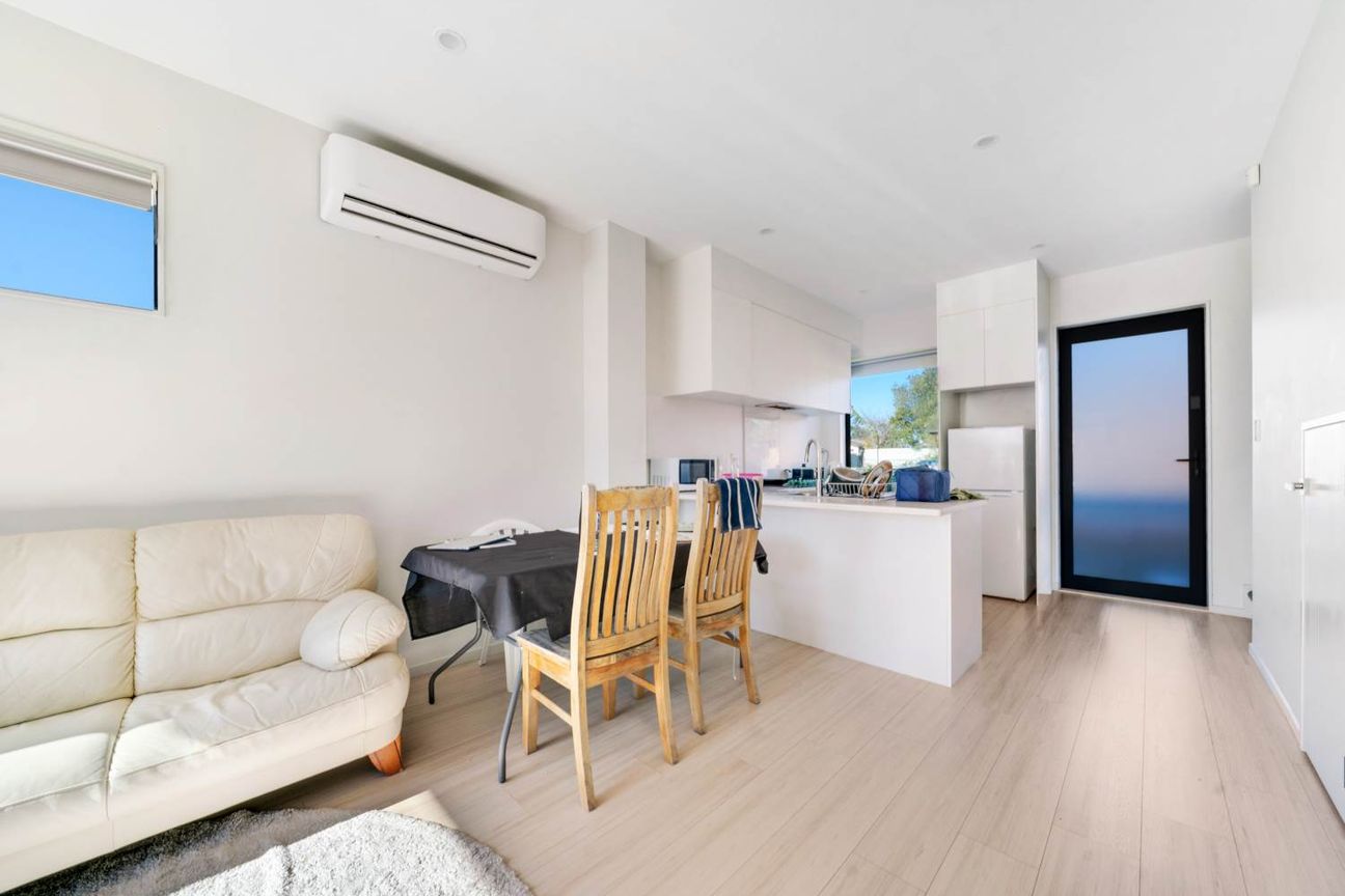 Brand New 2-Bedroom Home for Rent - Vista 3
